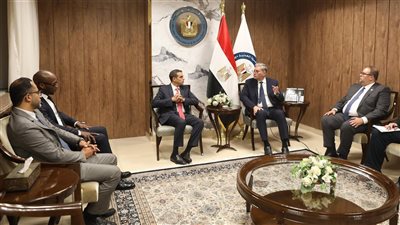 مباحثات مشتركة بين وزير البترول وشركة شلمبرجير لتعزيز سبل التعاون