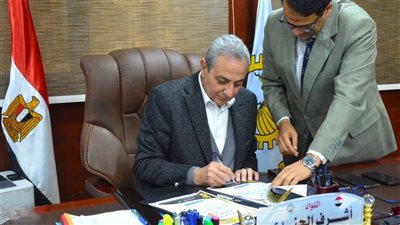 محافظ الغربية يجري حركة تنقلات جديدة في الإدارات التعليمية