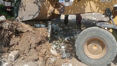 حملات مكثفة لإزالة التعديات على أملاك الدولة ومخالفات البناء بالبحيرة