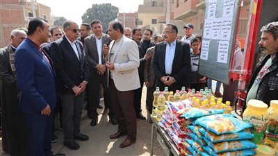 قافلة متنقلة لبيع السلع الغذائية وإفتتاح معرض “أهلا رمضان” بالمنيا 