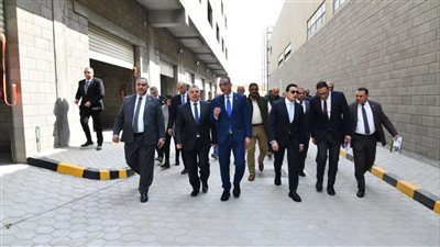 محافظ الفيوم يتفقد المجمع الصناعي بهوارة المقطع بعد نهو أعماله الإنشائية