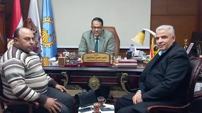  وكيل تعليم الغربية يستقبل مدير الوحدة المركزية للانتقال لسوق العمل 