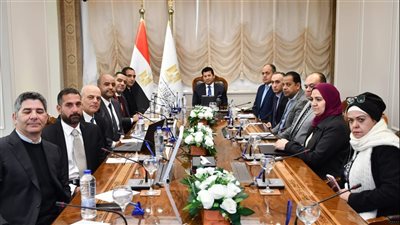 وزير الرياضة يلتقي مجلس إدارة اتحاد الجولف لمناقشة خطط التطوير واستضافة البطولات 