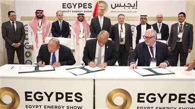 مجمع إنتاج بتروكيماويات بالعلمين الجديدة بالشراكة مع شارد كابيتال الإنجليزية