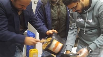 تحرير محاضر وإعدام سلع غذائية منتهية الصلاحية بمطروح 