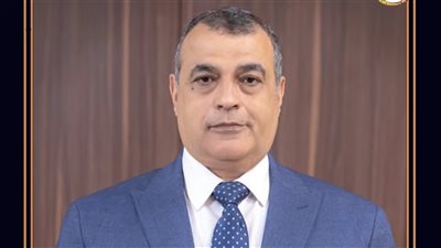 وزير الدولة للإنتاج الحربي يعود إلى الوطن بعد مشاركته بمعرض 