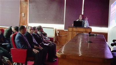 ورشة عمل حول دور مركز معلومات جامعة الفيوم بكلية دار العلوم
