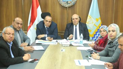 محافظ كفرالشيخ يوجه بالرصد اليومي للمتغيرات المكانية ومواجهة التعديات