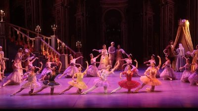 مهرجان أسوان.. عروض مميزة لبورسعيد والعريش وحلايب والتنورة 