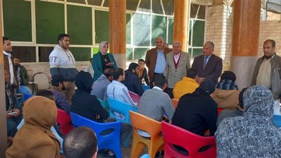 وكيل وزارة التعليم  بالفيوم  يشهد ملتقى التوظيف بالتعليم الفني 