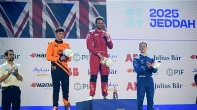 فريق مازيراتي إم إس جي ريسينج على منصة التتويج بـ