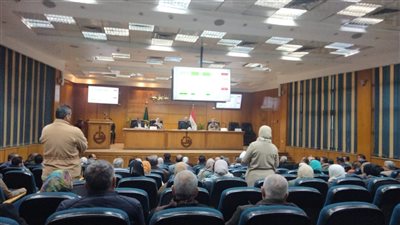 تنفيذى القليوبية يحذر رؤساء المدن ويحيل اوامر ماليه للتحقيق 