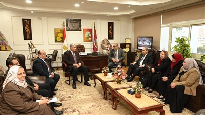 جامعة الفيوم تستقبل فريق الهيئة القومية لضمان جودة التعليم والاعتماد