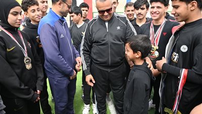 محافظ جنوب سيناء يشارك في ماراثون رياضي ويشهد عروض رياضية ومباراة كرة قدم