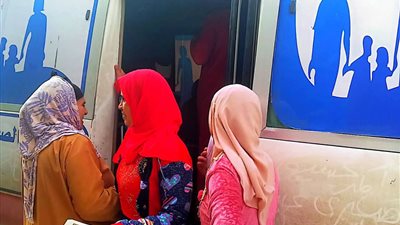 قافلة سكانية بقرية نجع الغرابيل بالدلنجات