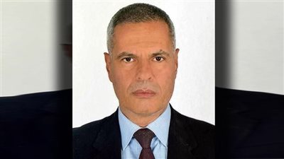 الطيار أحمد عادل رئيسًا لمجلس إدارة الشركة القابضة لمصر للطيران 