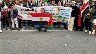 من أمام السفارة الأمريكية بروما.. الجاليات العربية والمصرية ترفض تهجير الفلسطينيين 