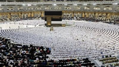 أسعار عمرة رمضان 2025.. برامج مختلفة