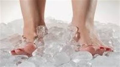 ماذا تفعل إذا كانت قدميك باردة باستمرار؟
