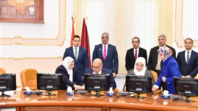 محافظ الفيوم يشهد توقيع بروتوكول  بين شركة يازاكي مصر ومؤسسة بهية