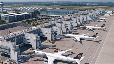 إضراب تحذيري في مطار ميونخ الدولي يؤدي إلى إلغاء الرحلات الجوية