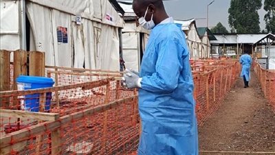 مرض غامض يثير الرعب في جمهورية الكونغو.. الصحة العالمية تعلق