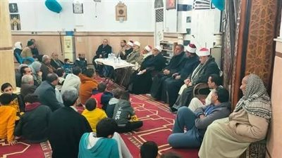 احتفالية لخريجي أزهر الغربية بقرية نفيا احتفاءً بشهر رمضان 