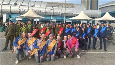 الميناء تنظم جولة تثقيفية للطلبة الفائقين بمطار القاهرة الدولي