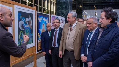 محافظ الغربية والقائم بأعمال رئيس الجامعة يفتتحان معرض أعمال الطلاب في الفنون التشكيلية  