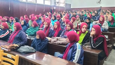 جامعة قناة السويس تنظم برنامجا تدريبيا  لـ 160 طالبا وطالبة لمواجهة التطرف اللاديني وتعزيز القيم والأخلاق