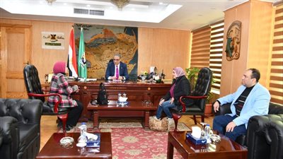 محافظ الفيوم يستقبل مدير مديرية الثقافة الجديد