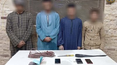 اعترافات المتهمين باحتجاز عامل وتقيده بالحبال داخل شقة في القاهرة 