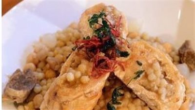 المغربية بالدجاج وموزات الغنم