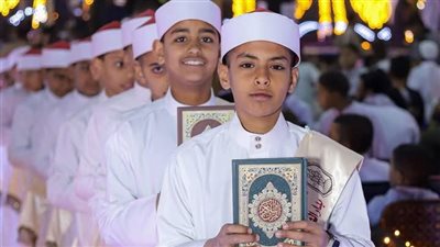 تكريم 1200 حافظ للقرآن الكريم  بقرية العربات فى نقادة بقنا