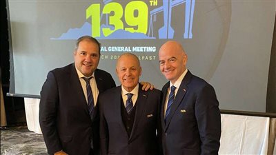 أبوريدة يناقش تعديلات كرة القدم العالمية باجتماعات IFAB في بلفاست