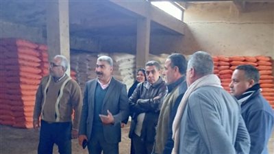 وكيل زراعة الغربية يتابع العمل بالجمعيات الزراعية بمركز طنطا