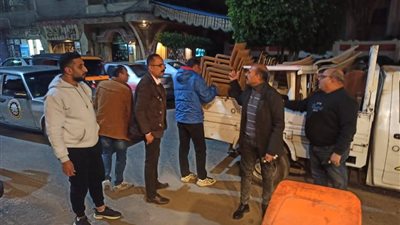 محافظ الدقهلية يتابع حملة ليلية لرفع الإشغالات بالمنصورة