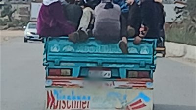  إصابة 15 شخص فى انقلاب سيارة محملة بالعمال في ترعة بالدقهلية 