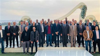  إفطار جماعي للمسؤولين التنفيذيين فى قنا بدعوة من المحافظ 