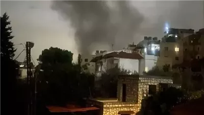 غارة إسرائيلية تستهدف الطريق الحدودي بين لبنان وسوريا 