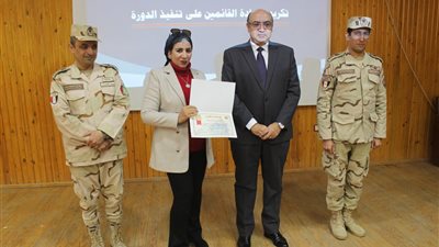 جامعة المنصورة تختتم فعاليات دورة التدريب في التربية الوطنية للطالبات 