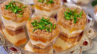 طريقة عمل الكنافة بكريمة قمر الدين