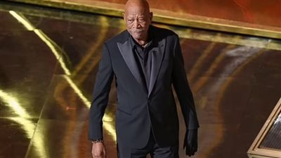 مورجان فريمان يثير قلق عشاقه في حفل جوائز الأوسكار