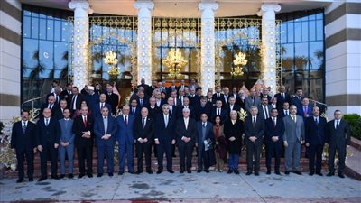 وزير التعليم العالي يشارك في إفطار المجلس الأعلى للجامعات 