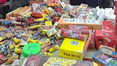 الألعاب النارية تعكر صفو أجواء رمضان.. حملات أمنية مكثفة لوقف انتشارها