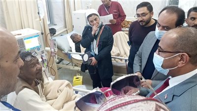 المستشارية الطبية بقنصلية أسوان ومبادرة الأشقاء تزور مرضى الجالية السودانية