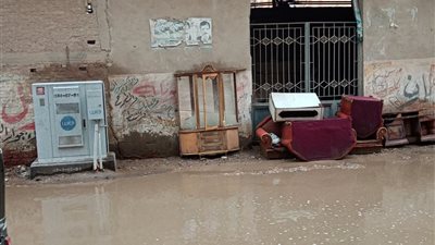 شوارع الدقهلية تتحول إلي برك ومستنقعات بسبب مياه الأمطار