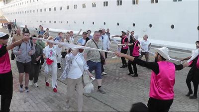 ميناء الإسكندرية يستقبل الباخرة السياحية 