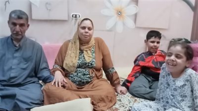 «نبيلة رضوان» أم مُكافحة تُعاني وأسرتها من ضمور العضلات في شهر الاحتفالات