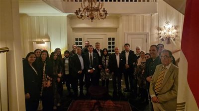 السفير المصري في النرويج يبحث قضايا المصريين ويستعرض الخدمات القنصلية